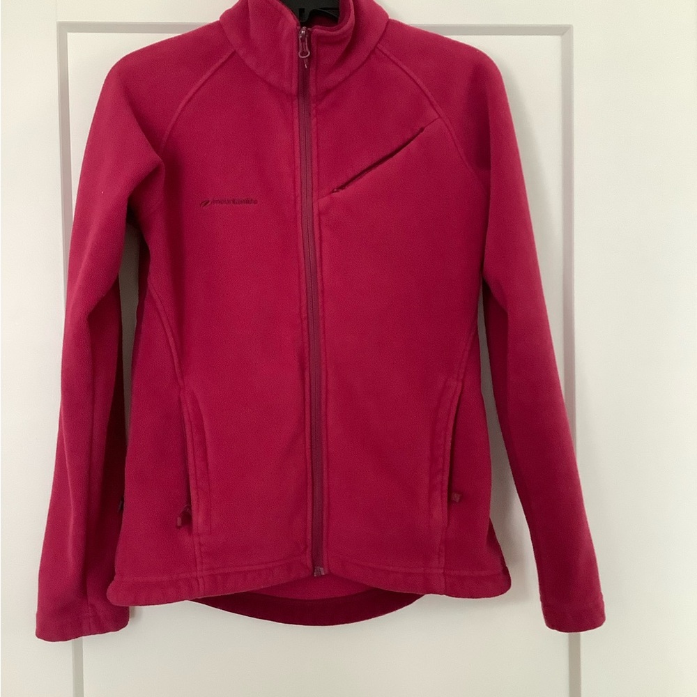 🌺❤️Mountain Life Vibrant Red Fleece Jacket🍾🥂